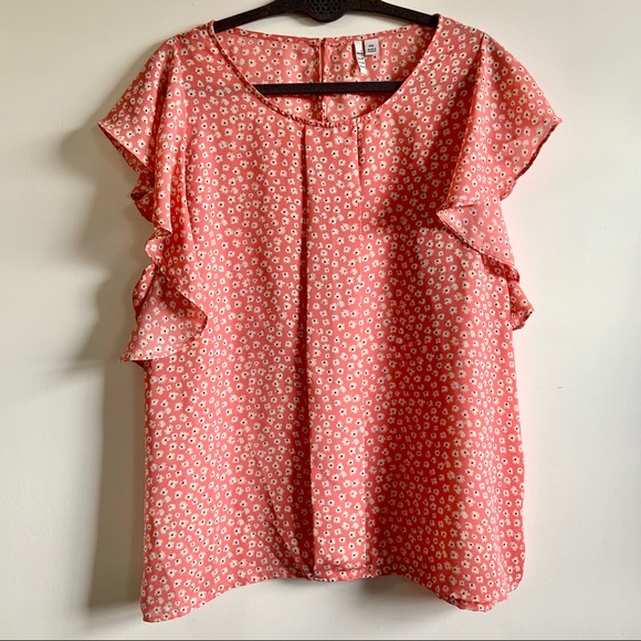 ELLE Blouse - Picture 1 of 5